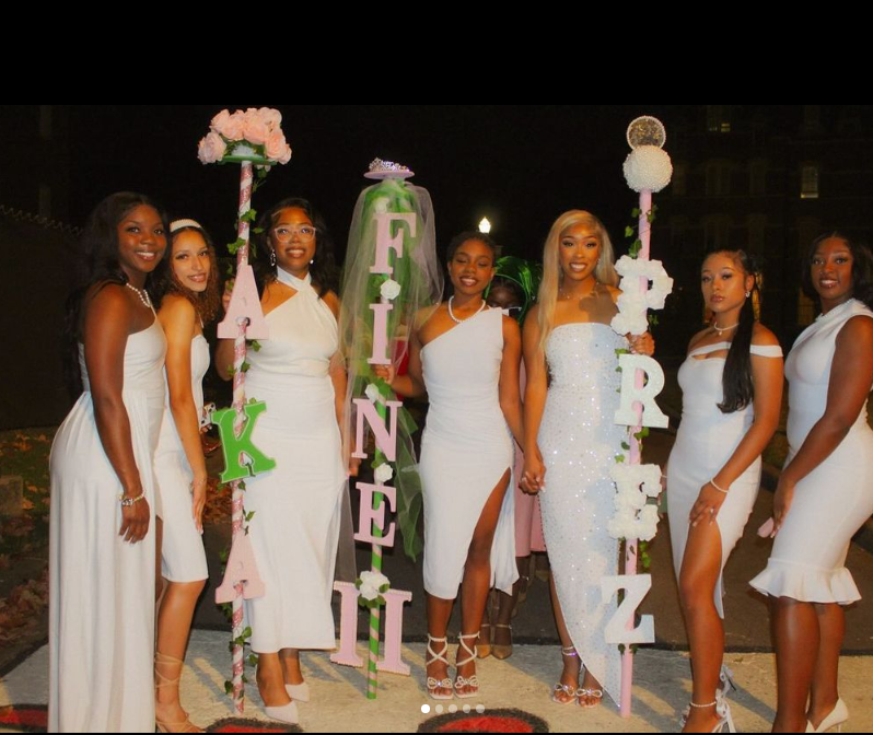 The newest initiates of Alpha Kappa Alpha at Fisk University! 💕💚