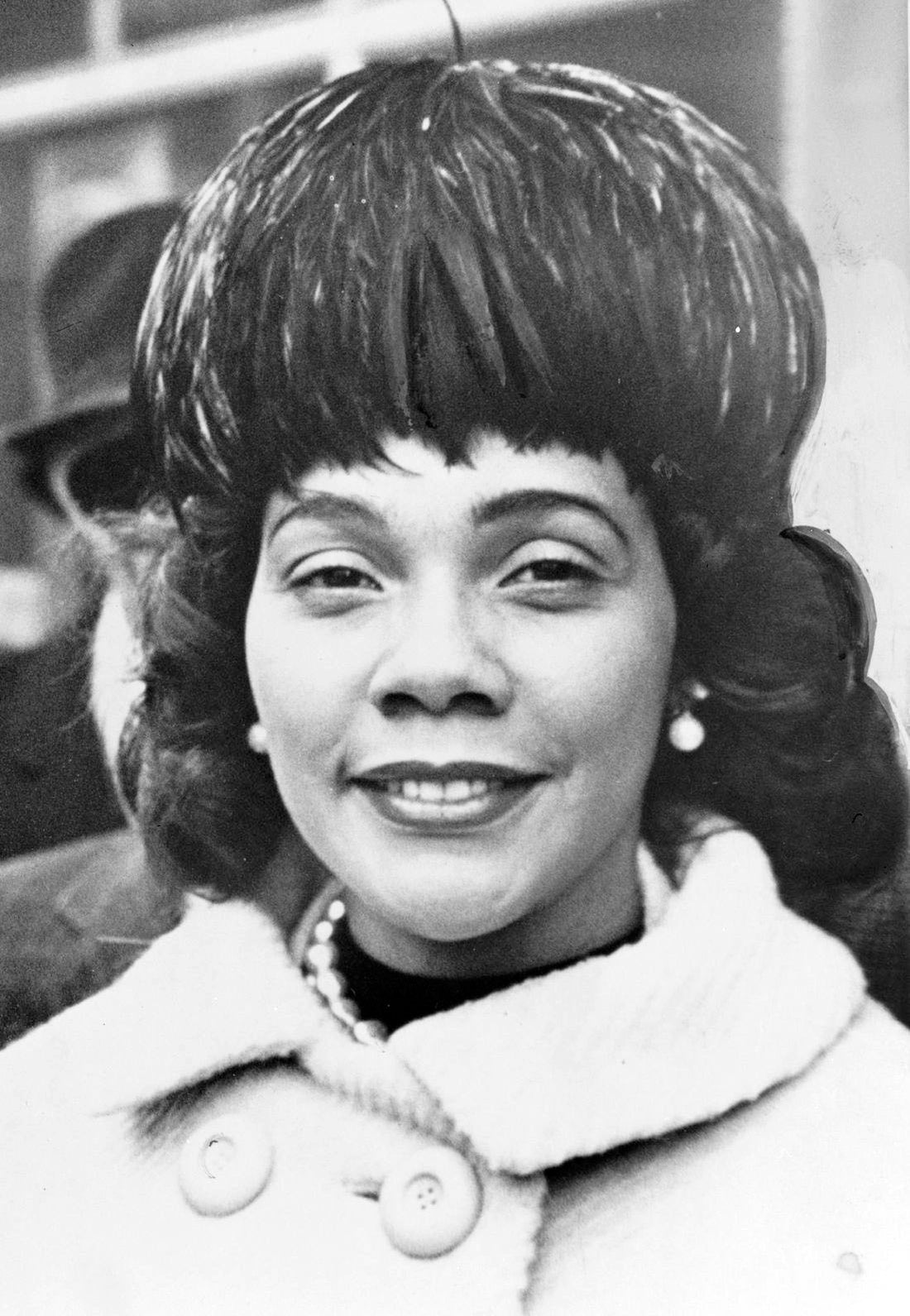 Throwback: Alpha Kappa Alpha Sorority, Incorporated pay tribute to Coretta Scott King